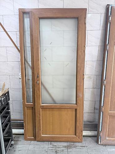 plastik bocka: PVC materialdan taxta teksturalı qapı dəsti - Material: PVC — 2