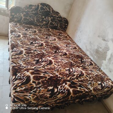 nur mebel: Taxt yaxşı vəziyyətdə
Satılır 50₼
Ünvan Sabunçu qəsəbəsi 
K3868
NURİDƏ
