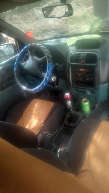 Mitsubishi: Mitsubishi Space Star: 2000 г., 1.3 л, Механика, Бензин, Универсал