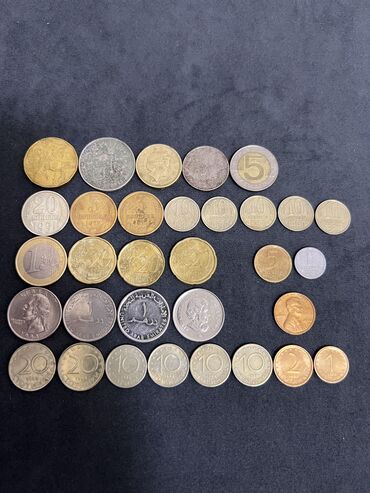 скупка коллекционных монет: Монеты с разных стран 32шт цена за всех без торга
