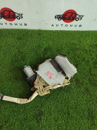 Другие автозапчасти: Замок двери TOYOTA Estima MCR30W 1MZFE 2003 (б/у)