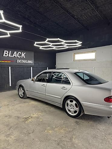 Mercedes-Benz E-Class: 2000 г., 3.2 л, Автомат, Бензин, Седан