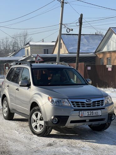 Subaru: Subaru Forester: 2011 г., 2.5 л, Автомат, Бензин, Внедорожник