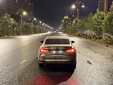 Lexus: Lexus ES: 2019 г., 2.5 л, Вариатор, Гибрид, Седан — 4