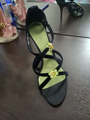 Makasin və loferlər: Qadın yüksək dabanlı sandal - Brend: GUSSI (içlikdə loqo) - Rəng