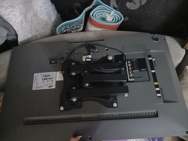 col qapi: Samsung LCD/LED televizor - Ekran diaqonalı 32 düym. - Divara
