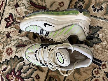бу зонтик: Мужские кроссовки, 40, Nike, Б/у, цвет - Белый, Платная доставка — 2