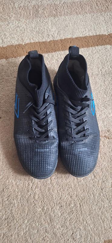 Бутсы: Набор футбольной обуви (разные модели и расцветки) В комплекте — 3