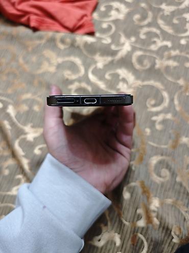 xaomi 17: Xiaomi, 13, Б/у, 256 ГБ, цвет - Черный, 2 SIM — 3