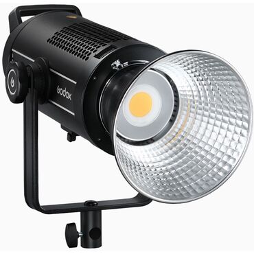 импульсный свет: Продаю световое оборудование для видеосъемки Godox Sl 200 ||| с