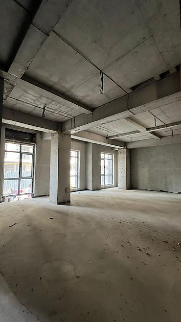 Продажа магазинов: Продажа магазинов В жилом доме, 131 м², Готовая ПСО (под самоотделку), Отдельный вход, 1 этаж — 12