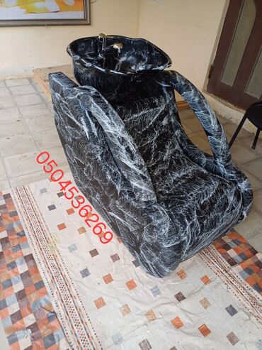 Salon, tibbi mebel dəsti: Gözəllik salonu üçün mebel dəsti Tərkib: - Saç yuma stolu: qara — 21