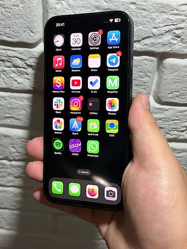 iphone qw: IPhone 14 Plus, Б/у, 256 ГБ, Midnight, Зарядное устройство, Защитное стекло, Кабель, 76 % — 2