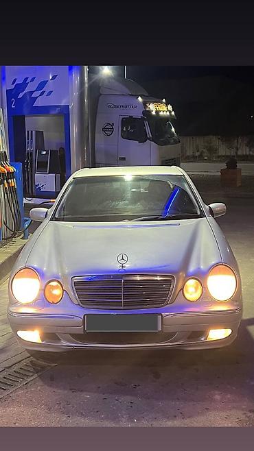 Унаа: Mercedes-Benz E-Class: 1999 г., 2 л, Кол менен иштөөчү, Бензин, Седан — 3
