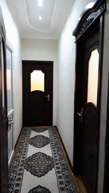 Uzunmüddətli kirayə mənzillər: Xalqlar metrosunun yaxınlığında Oskar restoranına yaxın 18 mertebeli — 2