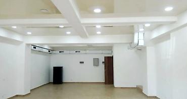 Ком. помещение 77 м² под офис/бизнес на 1 этаже в 12 мкр • 📍 Локация /