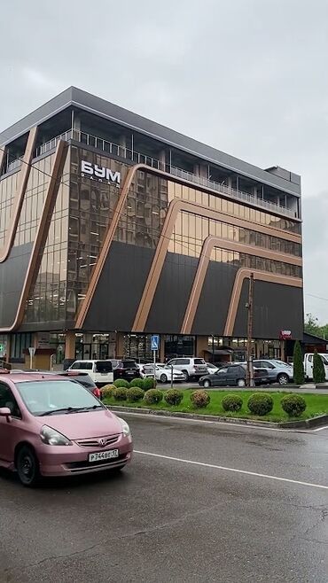 требуется модель для рекламы одежды: Требуются девушки реализаторы ТЦ БУМ магазин женской одежды срочно от