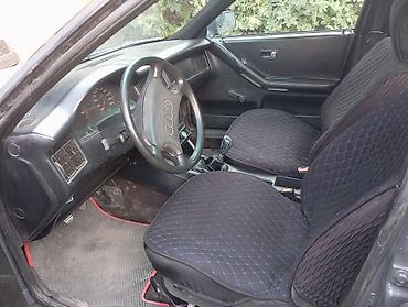 Audi: Audi 80: 1989 г., 1.8 л, Механика, Бензин, Хэтчбэк — 8