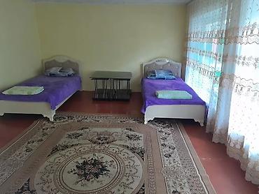 Günlük kirayə mənzillər: 2 otaqlı — 4