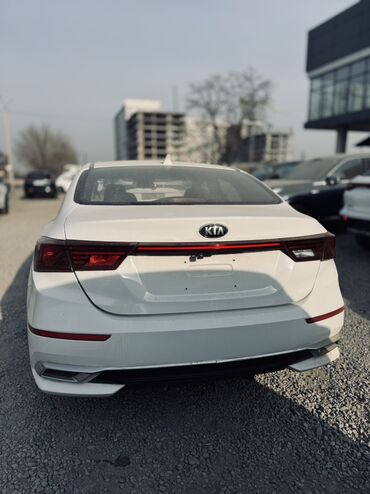 Kia: Kia K3: 2019 г., 1.6 л, Автомат, Гибрид, Седан — 2