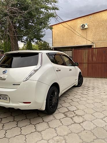 Nissan Leaf: 2014 г., 0.1 л, Автомат, Электромобиль, Хэтчбэк