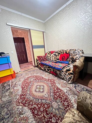 Продажа квартир: Дом, 78 м², 4 комнаты, Агентство недвижимости, Старый ремонт
