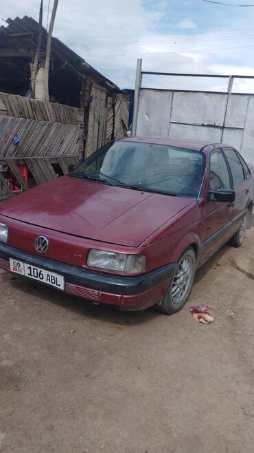 пасат б3 ош: Volkswagen Passat: 1991 г., 1.8 л, Механика, Бензин, Седан