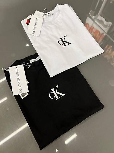 Majice kratkih rukava: Ženske majice S,M,L,XL,XXL veličine 1 komad 2200 din . 2 komada — 1