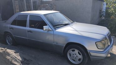 мерседес 124 крло: Mercedes-Benz 230: 1993 г., 2.3 л, Механика, Бензин, Седан