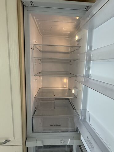 Холодильники: Холодильник Hotpoint Ariston, Б/у, Двухкамерный