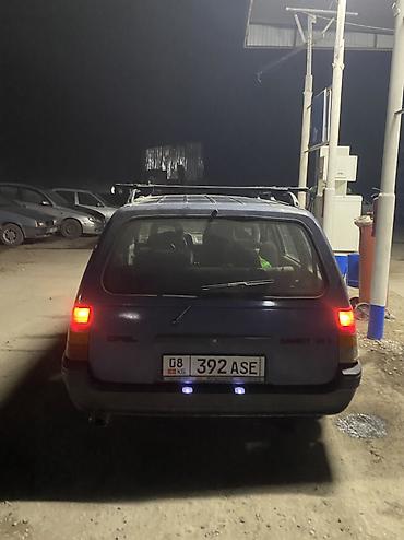 капот к7: Opel Kadett: 1989 г., Механика, Бензин, Универсал — 8