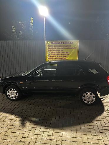 Mazda: Mazda 323: 2001 г., 1.6 л, Механика, Бензин, Седан — 6