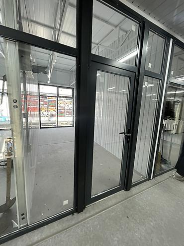 Аренда коммерческой недвижимости: Сдаю Часть помещения, Одежда, обувь, 13 м², С местом — 4