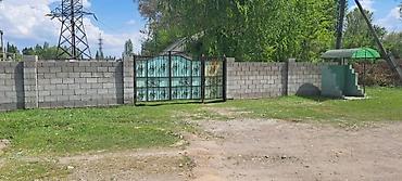Продажа коттеджей и домов: Чуй обл Ыссык атинский район село Жээк ул Восточная 2б зади участка — 11