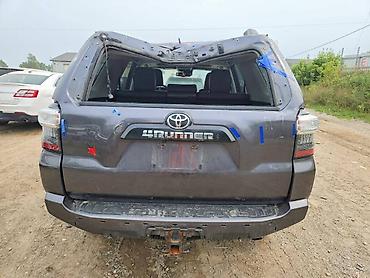 Продажа авто: Toyota 4Runner: 2021 г., 4 л, Автомат, Бензин — 6