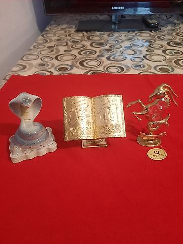 Suvinirler birlikde 5 AZN.Barter yoxdur,çatdirilma Ehmedli metrosu lalafo.az -da Suvinirler birlikde 5 AZN.Barter yoxdur,çatdirilma Ehmedli metrosu