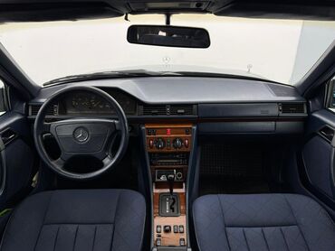 Mercedes-Benz: Mercedes-Benz E-Class: 1994 г., 2.8 л, Автомат, Бензин, Седан — 9