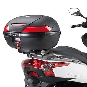 tomos atx: Crni top case za skuter, dizajniran za praktično skladištenje stvari — 1