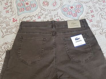мужские джинсы рваные: Джинсы XL (EU 42), цвет - Коричневый