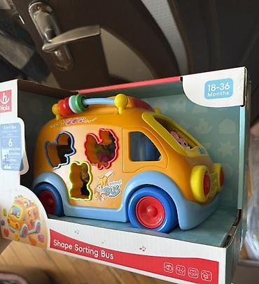 Игрушки: Hola Shape Sorting Bus – interaktiv uşaq oyuncağı - Yaş qrupu: 18–36 — 1