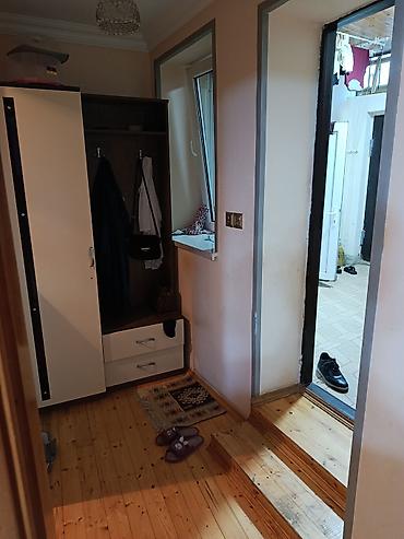 əmircanda ev: Suraxanı 3 otaqlı, 55 kv. m, Orta təmir — 9