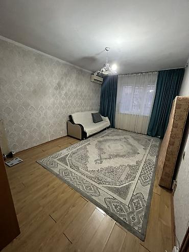 Долгосрочная аренда квартир: 3 комнаты, С мебелью частично — 2