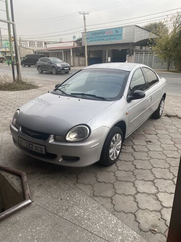 без матор: Chrysler Neon: 2000 г., 2 л, Механика, Бензин, Седан