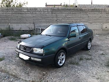 Volkswagen: Volkswagen Vento: 1996 г., 1.8 л, Механика, Бензин, Седан — 8