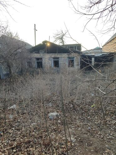 gəncə prospekti evlər: 1 комната, 4 м², Нет кредита, Без ремонта