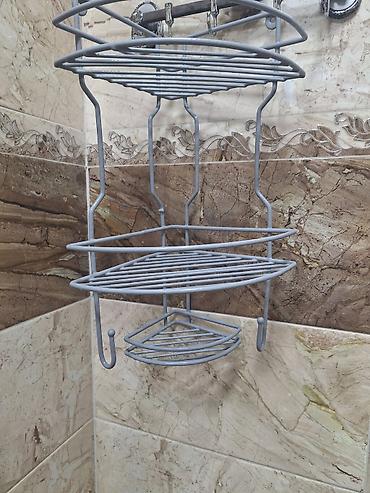 hamam ucun aksessuarlar: Metaldan künc duş rəfi - Material: davamlı metal (toz boya örtüklü) - — 1