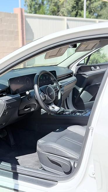 Kia K5: 2024 г., Седан — 10