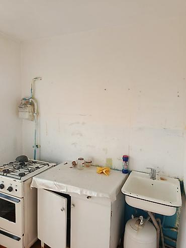 кв в токмоке: 1 комната, 36 м², 105 серия, 5 этаж, Требуется ремонт — 7