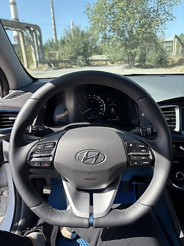 byd son: Hyundai Ioniq: 2019 г., 1.6 л, Автомат, Гибрид, Седан — 9