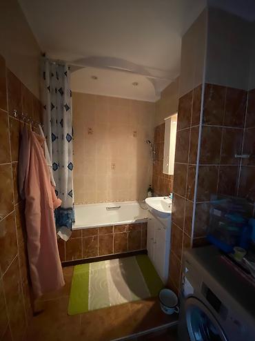 12: 3 комнаты, 80 м², 12 мкр 106 серия, 8 этаж, Косметический ремонт — 9